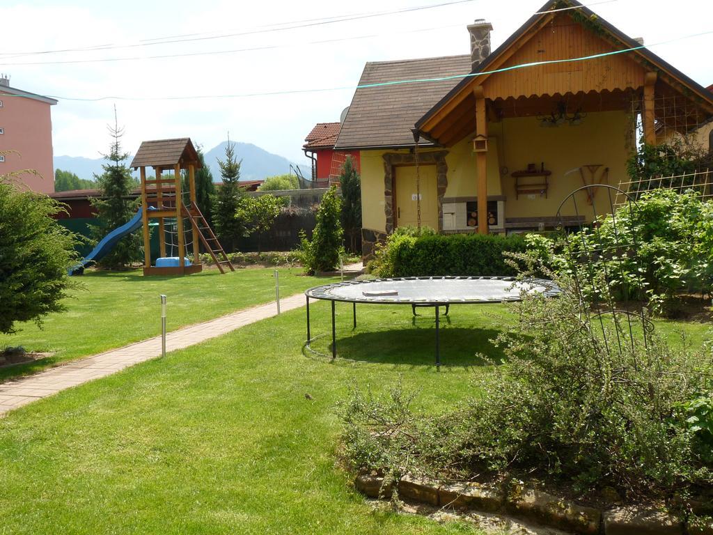 Апартаменти Privat Inka Ліптовський Мікулаш Екстер'єр фото